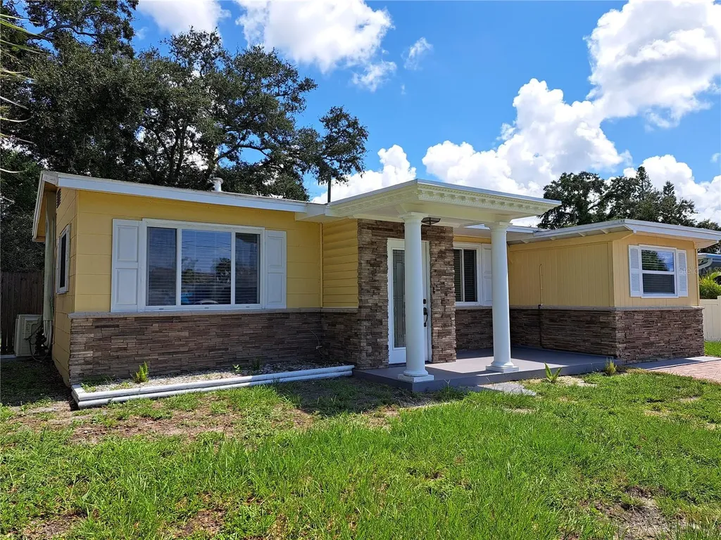844 67th Street S South Pasadena FL 33707