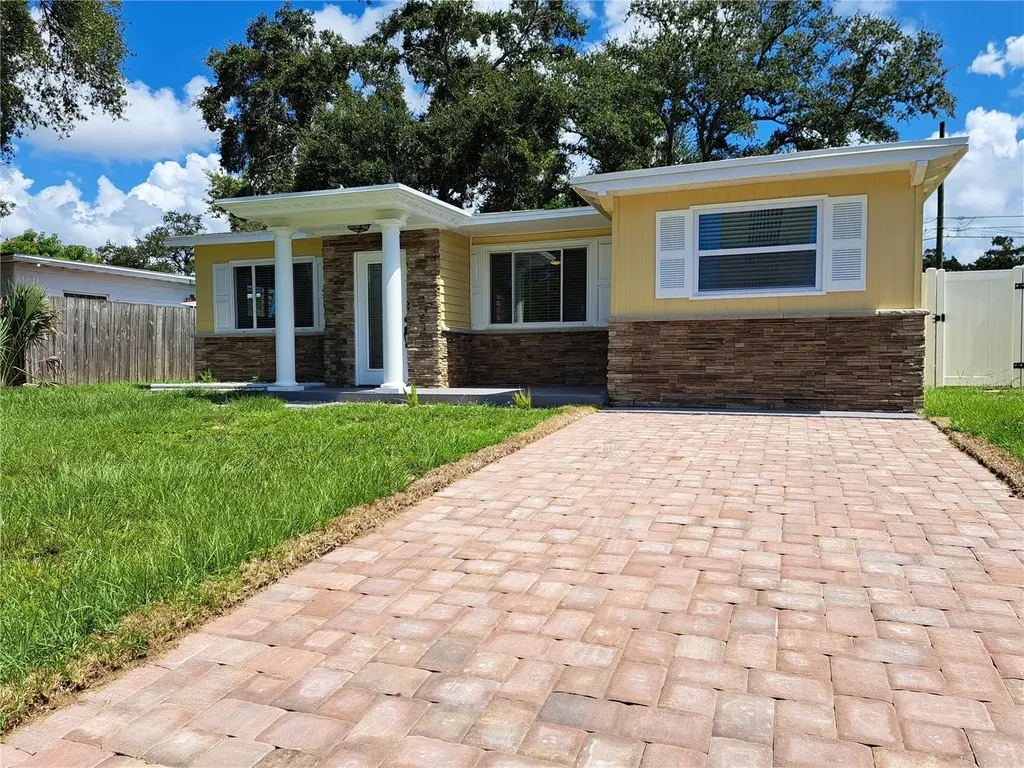 844 67th Street S South Pasadena FL 33707
