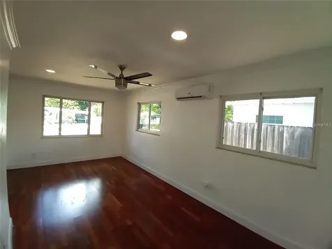844 67th Street S South Pasadena FL 33707