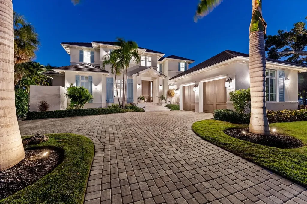 5840 Gulf Of Mexico Drive Longboat Key FL 34228