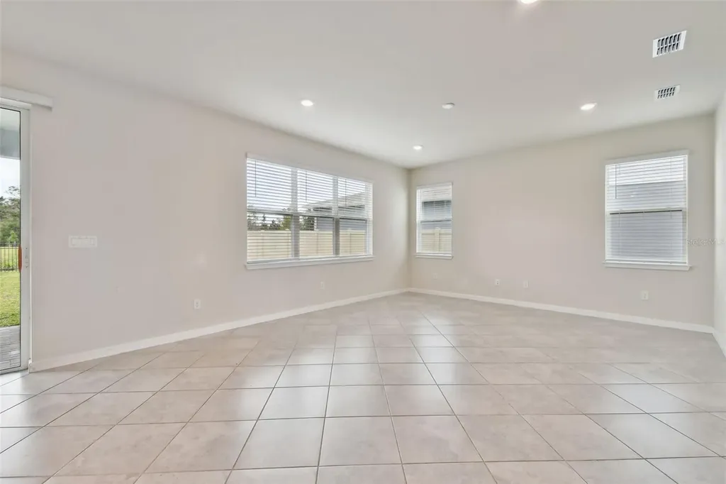 10050 Brown Burrow Street Orlando FL 32829