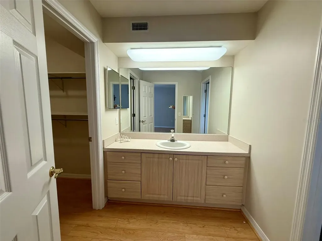 4683 Winston Lane N Sarasota FL 34235