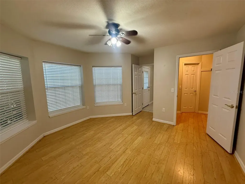 4683 Winston Lane N Sarasota FL 34235