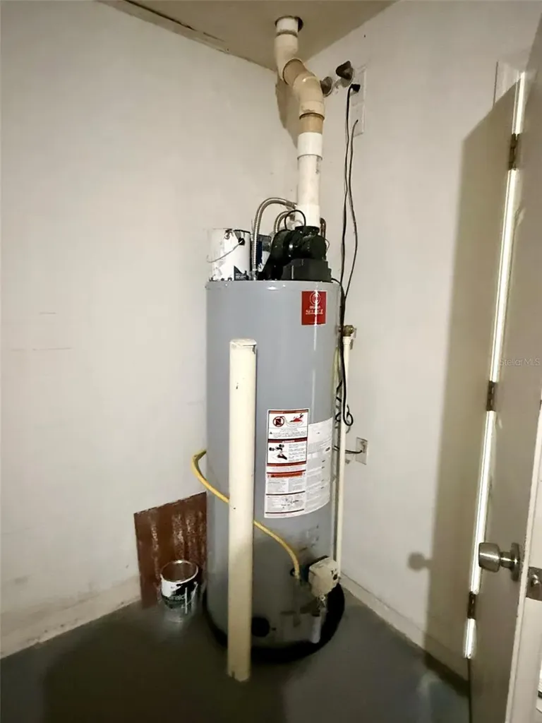 4683 Winston Lane N Sarasota FL 34235