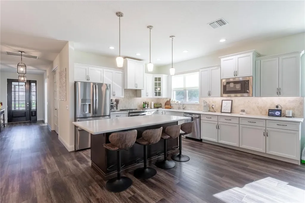 30501 Island Club Drive Tavares FL 32778
