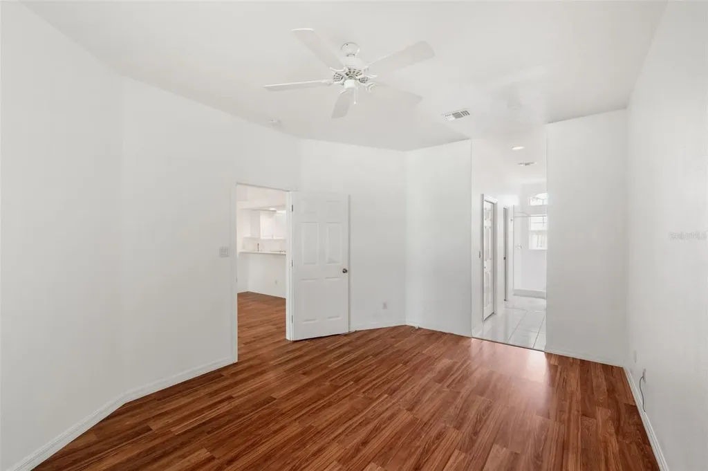 6400 46th Avenue N Kenneth City FL 33709