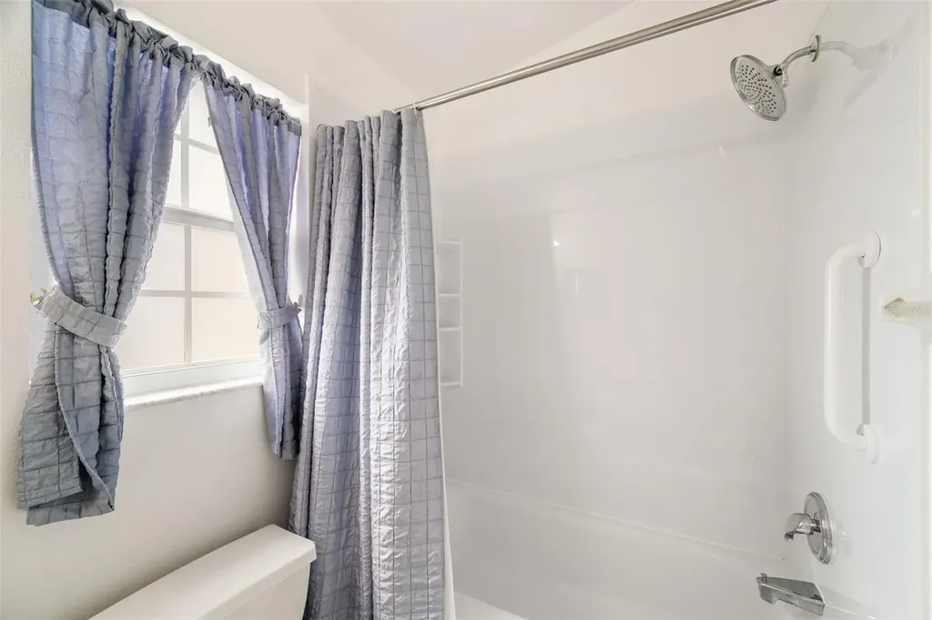 6400 46th Avenue N Kenneth City FL 33709