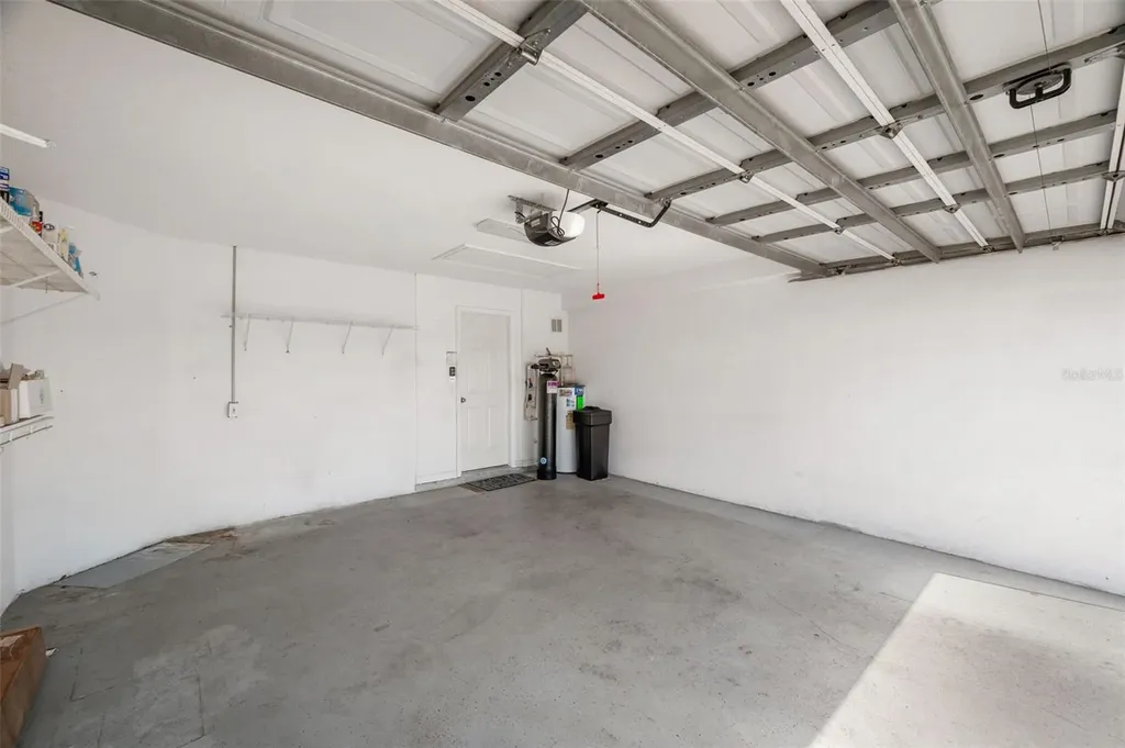 6400 46th Avenue N Kenneth City FL 33709