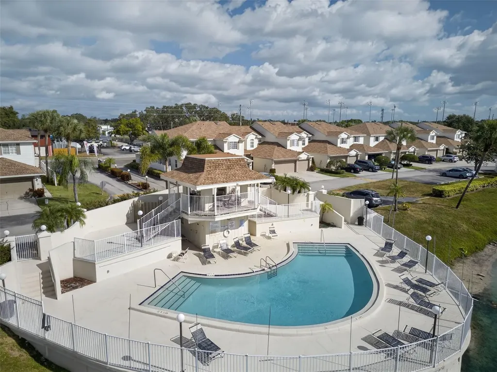 6400 46th Avenue N Kenneth City FL 33709