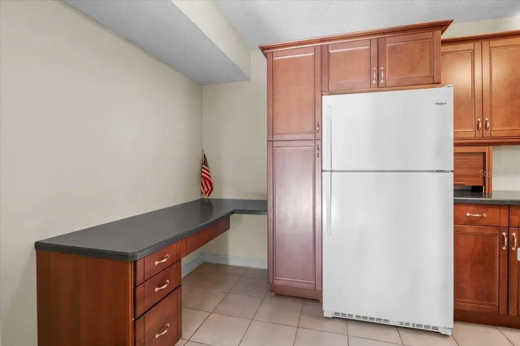 1127 Pine Ridge Circle W Tarpon Springs FL 34688