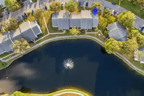 1127 Pine Ridge Circle W Tarpon Springs FL 34688