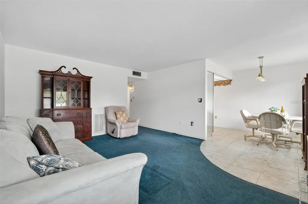 11100 86th Avenue Seminole FL 33772