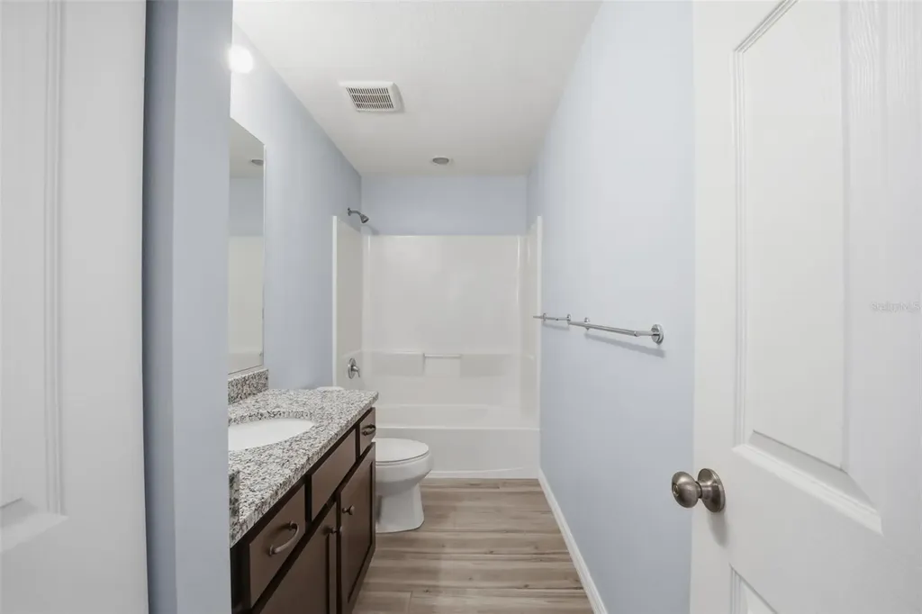 4035 11th Street E Bradenton FL 34208