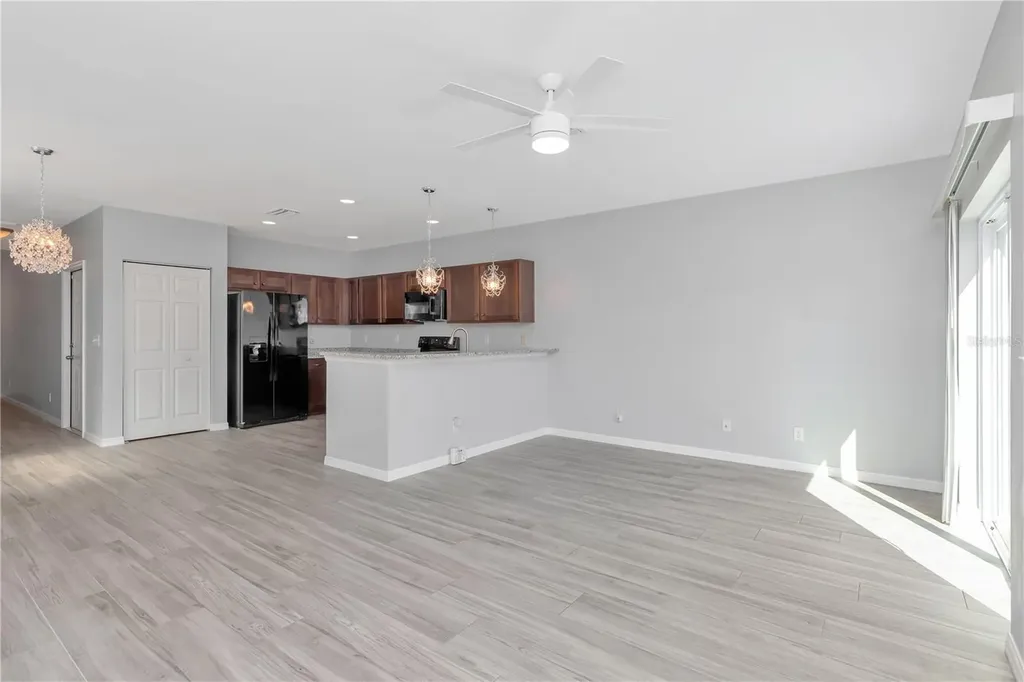 4035 11th Street E Bradenton FL 34208