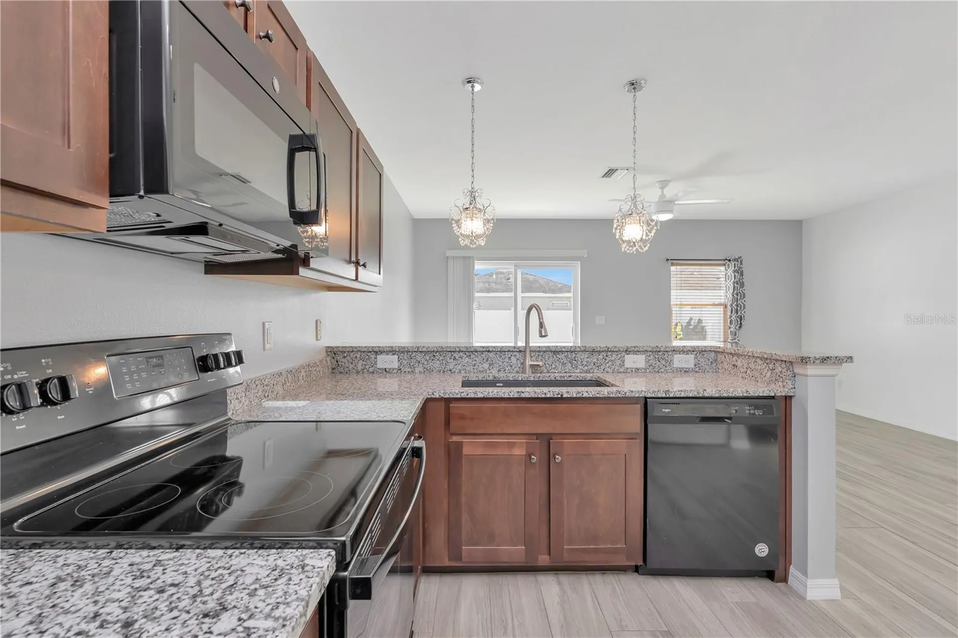4035 11th Street E Bradenton FL 34208