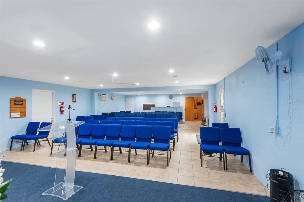 954 Reynolds Road Lakeland FL 33801