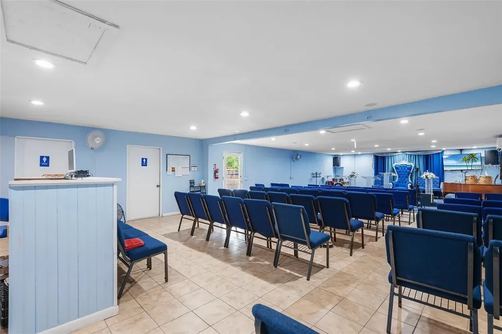 954 Reynolds Road Lakeland FL 33801