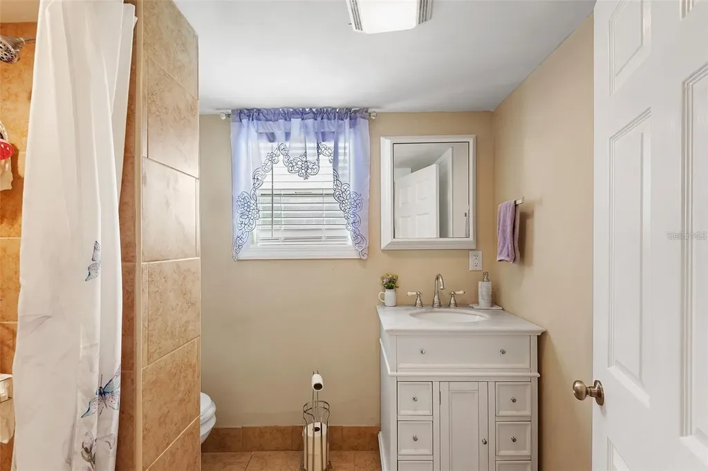 954 Reynolds Road Lakeland FL 33801