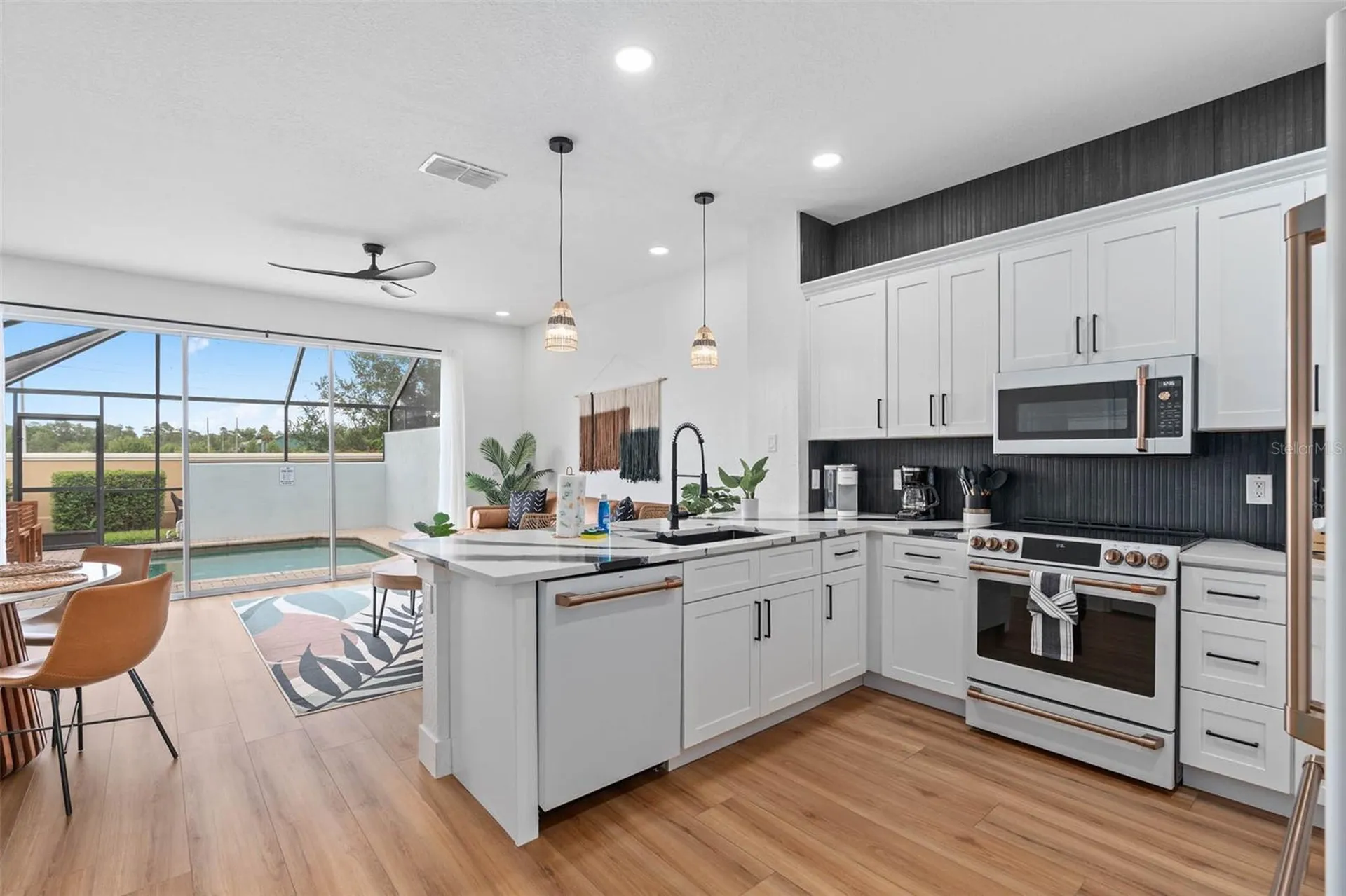 2511 Maneshaw Lane Kissimmee FL 34747