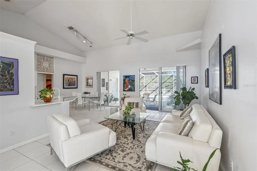 3447 Amaca Circle Orlando FL 32837