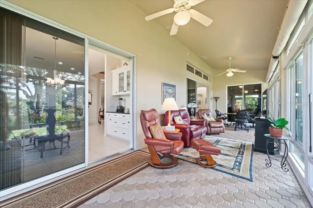10051 Lenox Boulevard Weeki Wachee FL 34613