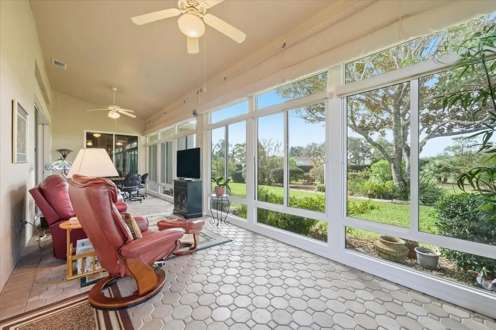 10051 Lenox Boulevard Weeki Wachee FL 34613