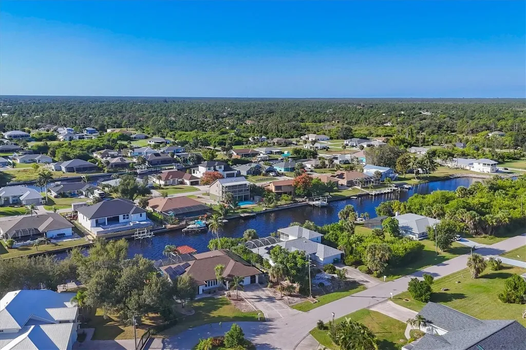 12411 Cole Avenue Port Charlotte FL 33981