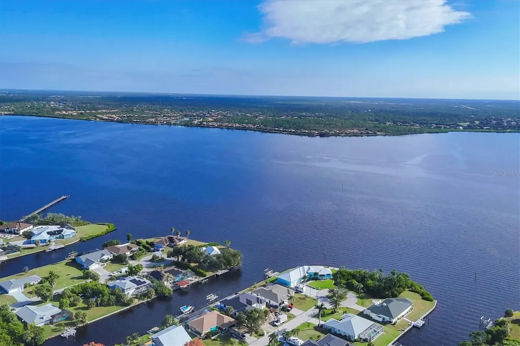 12411 Cole Avenue Port Charlotte FL 33981