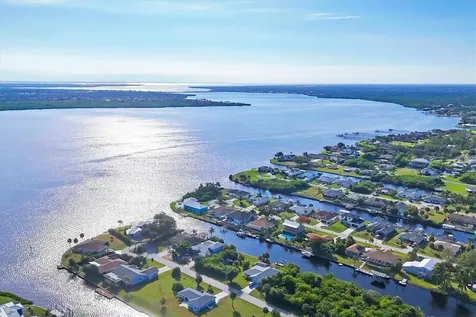 12411 Cole Avenue Port Charlotte FL 33981