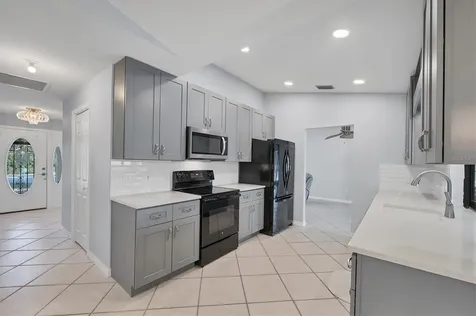 12411 Cole Avenue Port Charlotte FL 33981