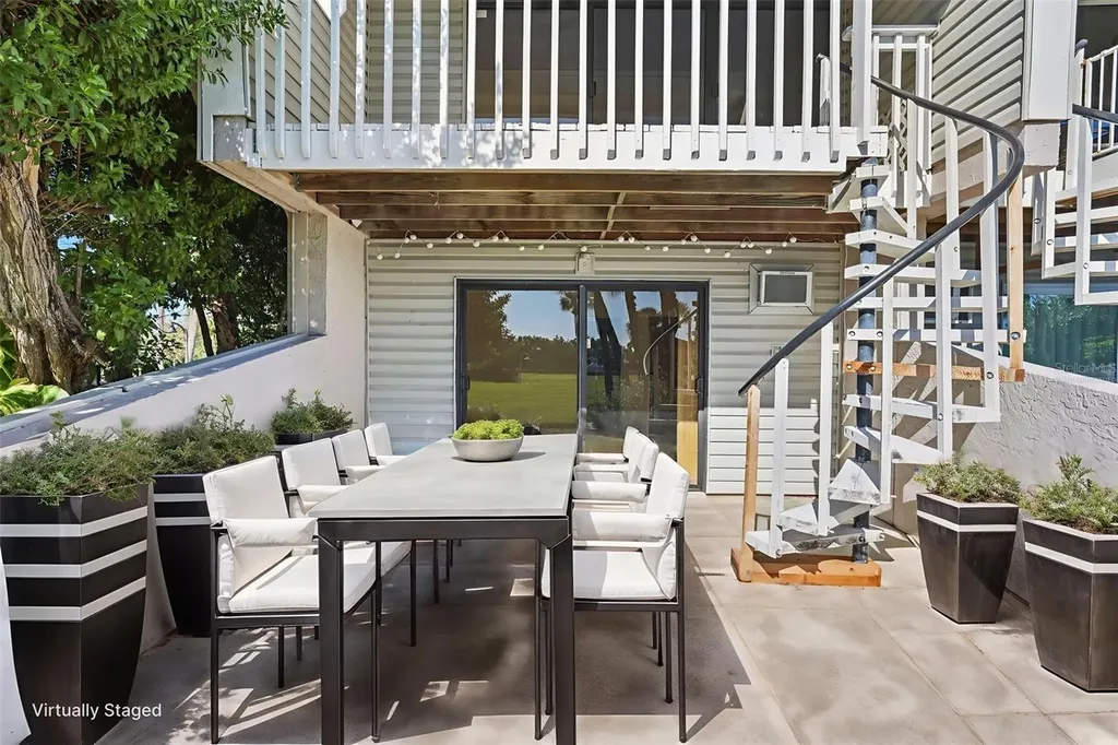 1355 Pinellas Bayway S Tierra Verde FL 33715