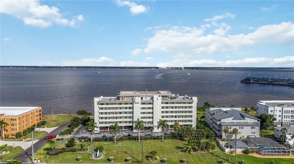 1500 Park Beach Circle Punta Gorda FL 33950