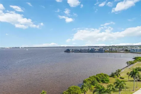 1500 Park Beach Circle Punta Gorda FL 33950