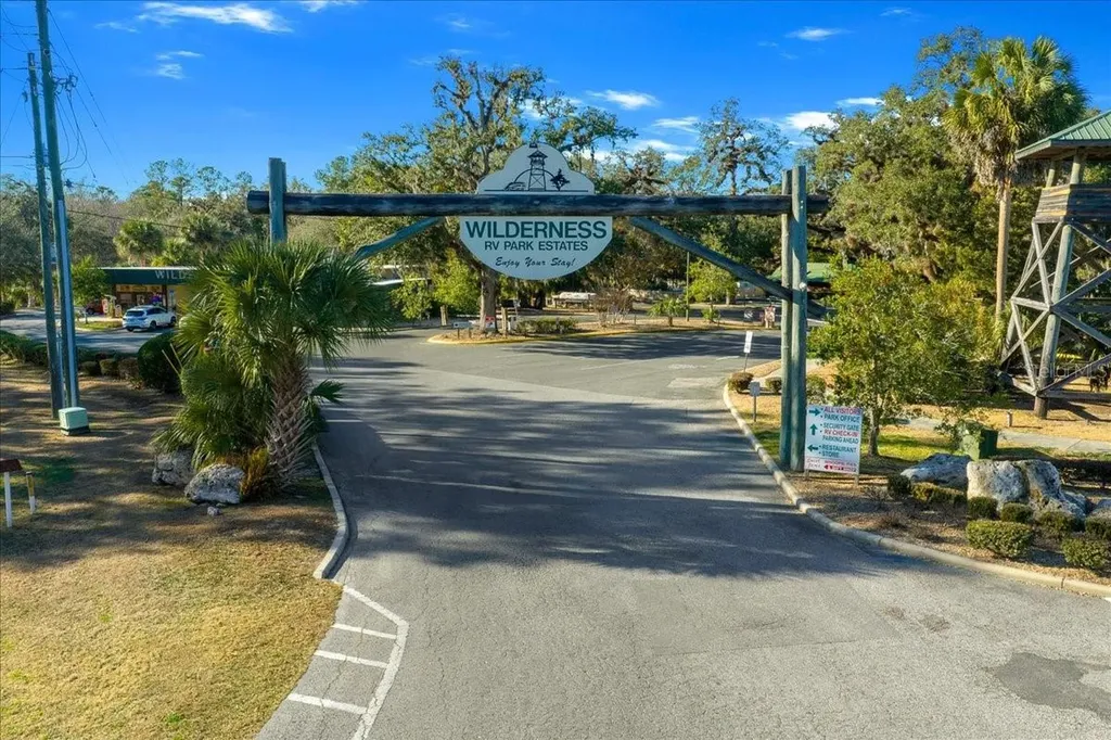 3259 NE 102nd Avenue Road Silver Springs FL 34488