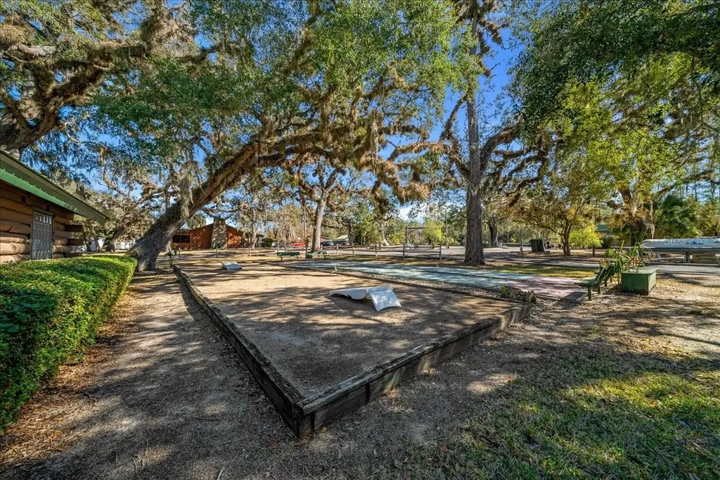 3259 NE 102nd Avenue Road Silver Springs FL 34488