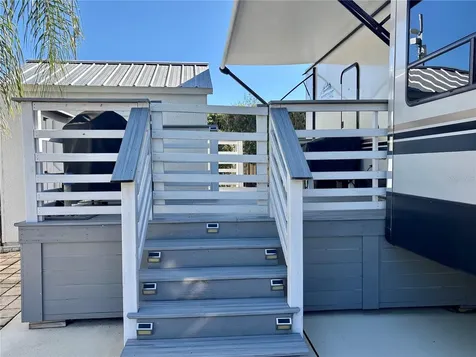 3259 NE 102nd Avenue Road Silver Springs FL 34488