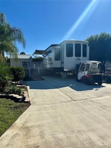 3259 NE 102nd Avenue Road Silver Springs FL 34488