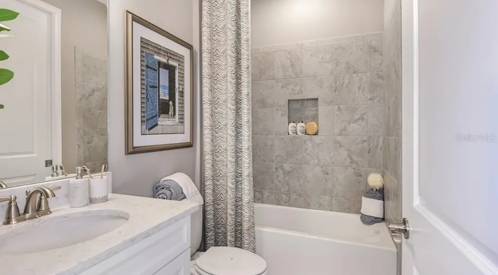 7779 Waning Moon Way Sarasota FL 34241
