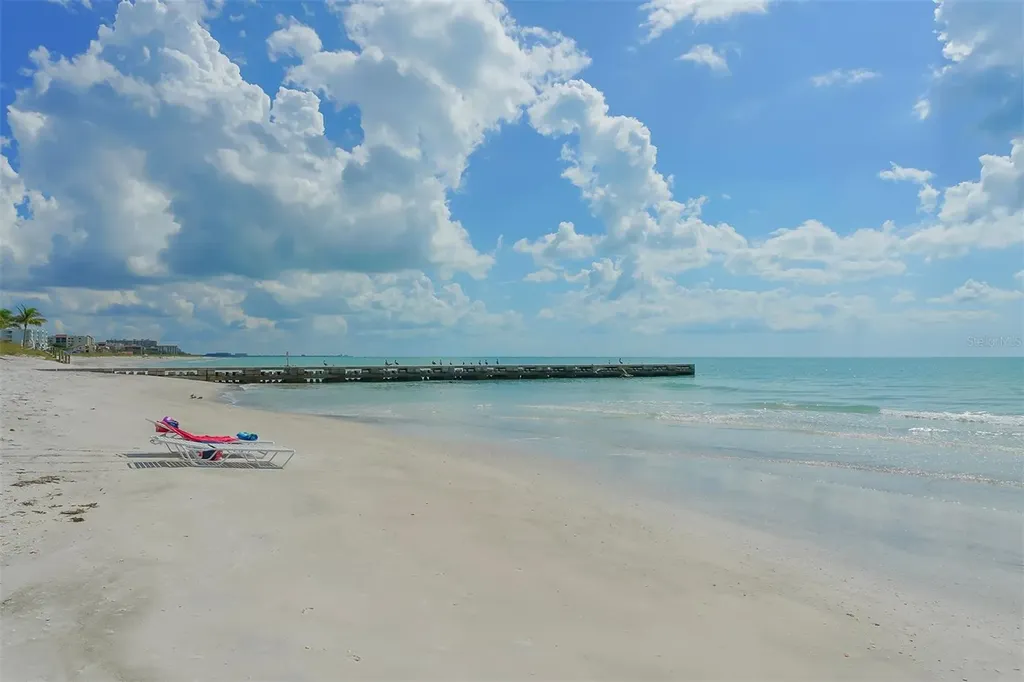 2295 Gulf Of Mexico Drive Longboat Key FL 34228