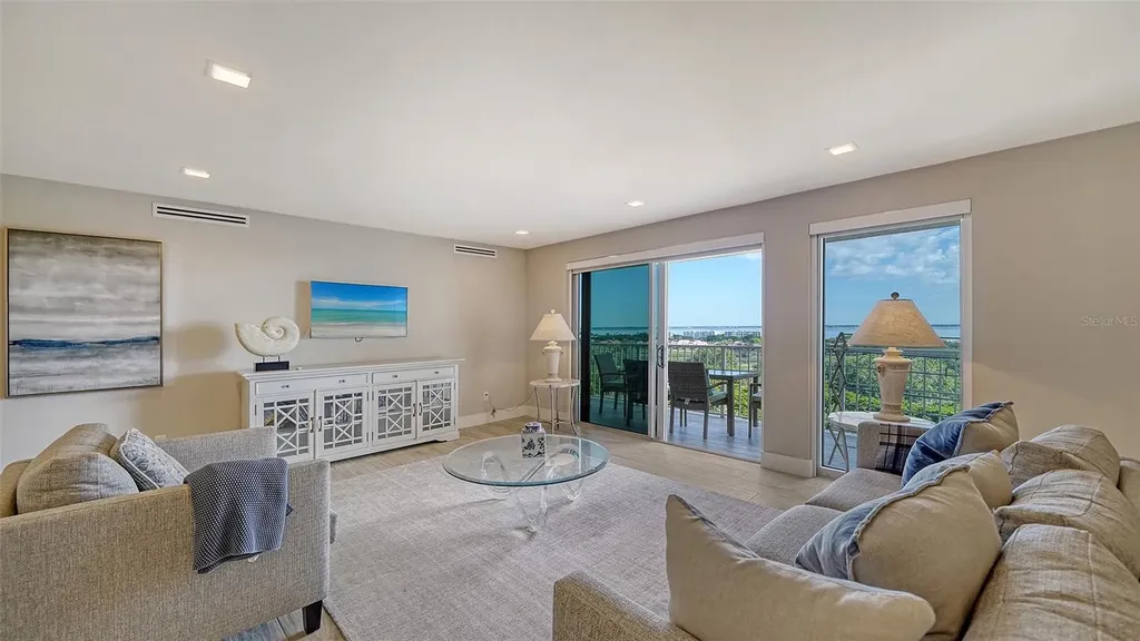 2295 Gulf Of Mexico Drive Longboat Key FL 34228