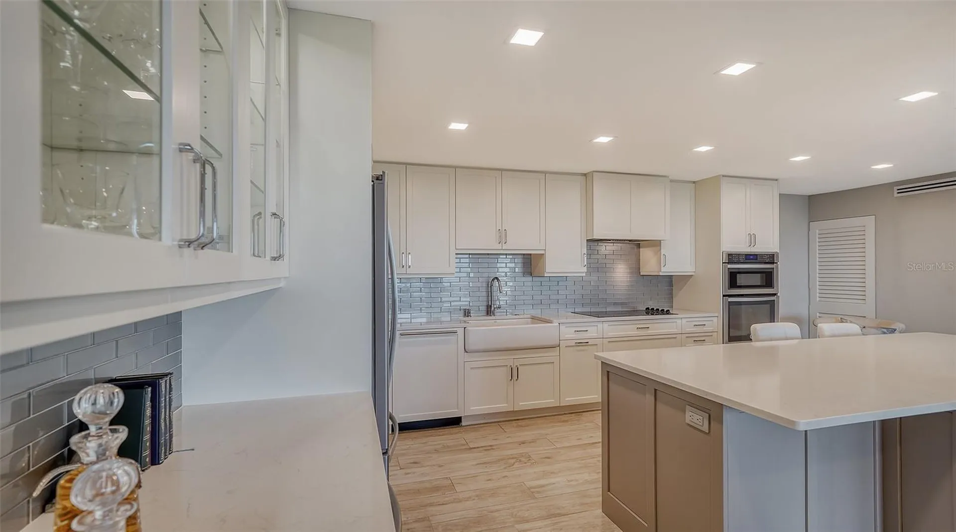 2295 Gulf Of Mexico Drive Longboat Key FL 34228