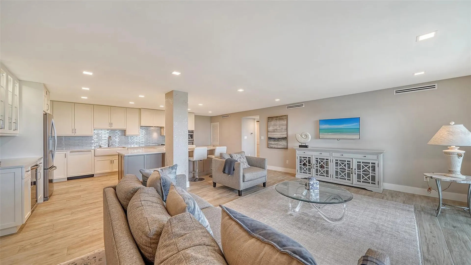 2295 Gulf Of Mexico Drive Longboat Key FL 34228