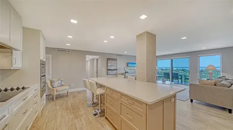 2295 Gulf Of Mexico Drive Longboat Key FL 34228