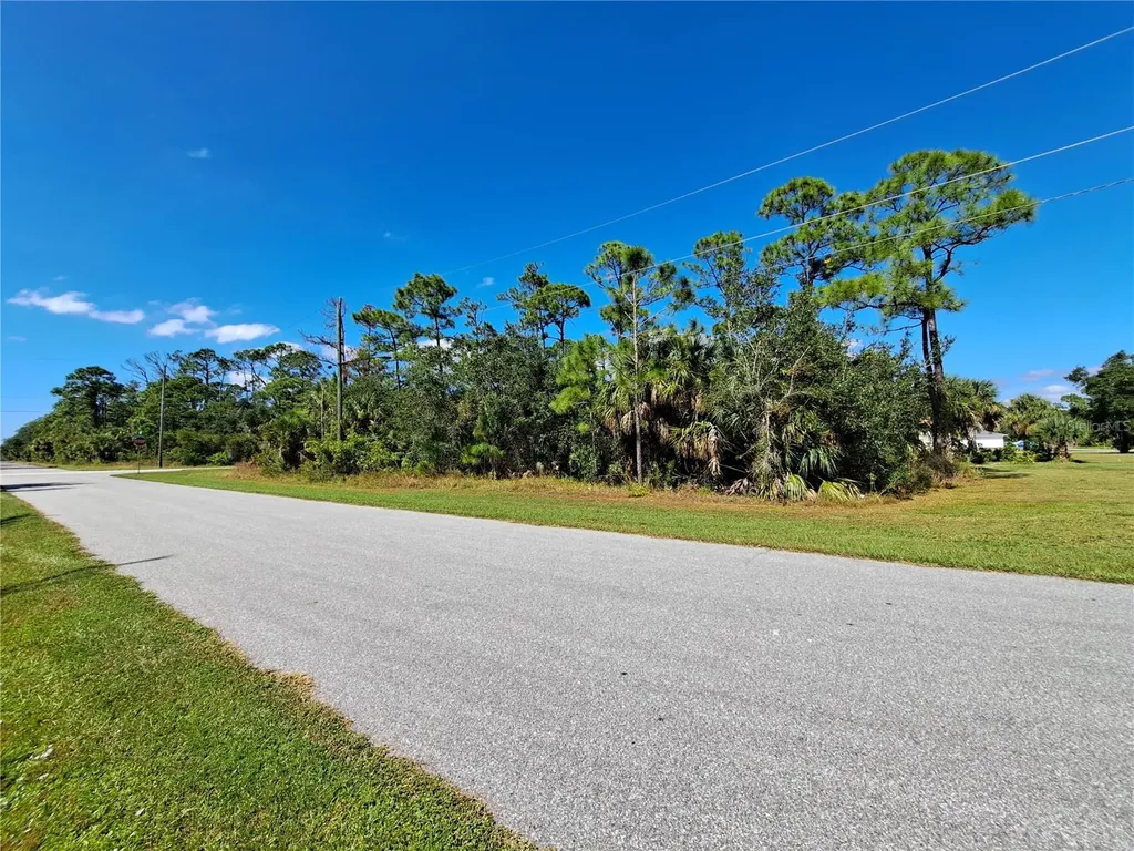 15010 Carousel Lane Port Charlotte FL 33953