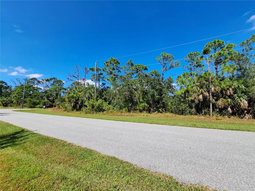 15010 Carousel Lane Port Charlotte FL 33953