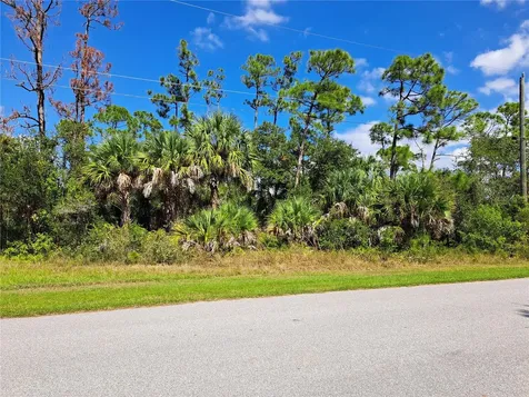 15010 Carousel Lane Port Charlotte FL 33953