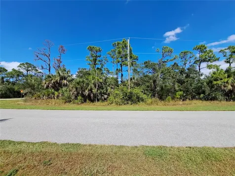 15010 Carousel Lane Port Charlotte FL 33953