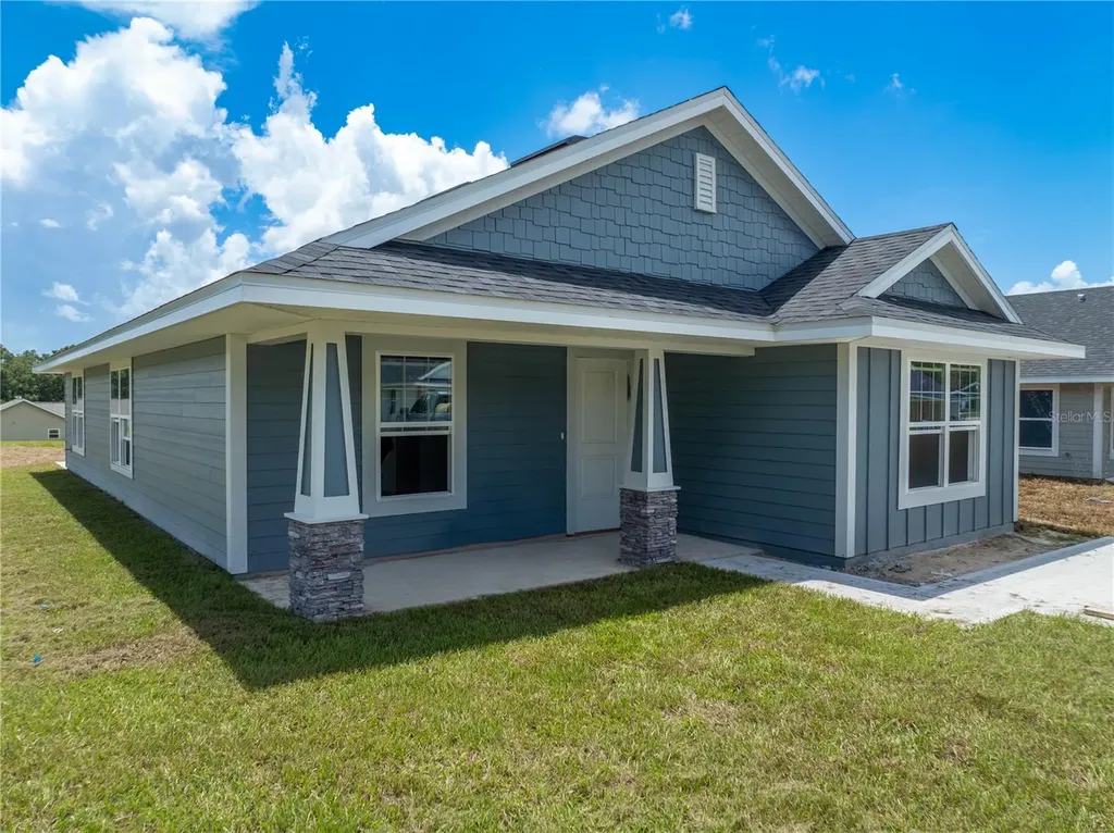 3291 E Iris Lane Bell FL 32619