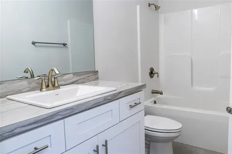 3291 E Iris Lane Bell FL 32619