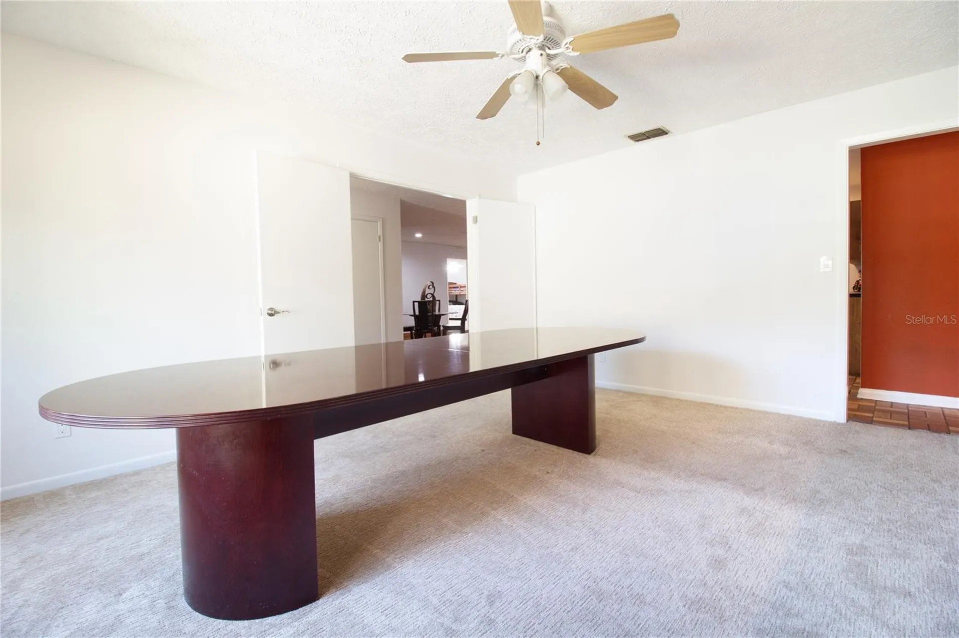 547 Oleander Way S St Petersburg FL 33707